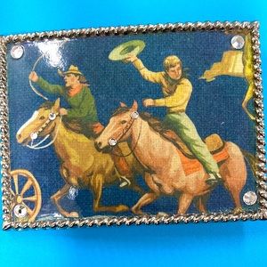 Artisan made vintage style cowboy rodeo belt buckle